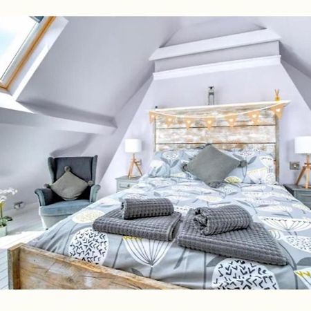 Charming 3-Bed Cottage In สวาเนจ ภายนอก รูปภาพ